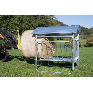 373513_Viereckraufe-Schafe-Dach-Beschicken_0062-3700.de44d469